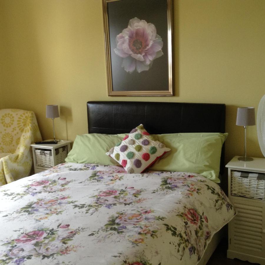 White Heart House Apartment Енискилен Екстериор снимка