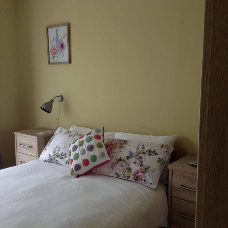 White Heart House Apartment Енискилен Екстериор снимка
